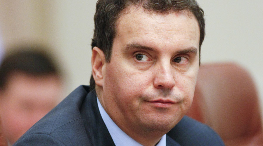 Ukraine’s economy minister dramatically resigns, citing covert corruption