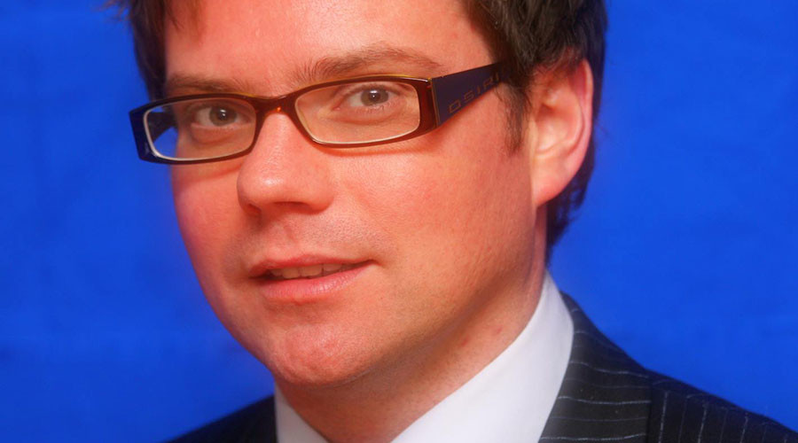 ‘Sick of working? Come to England!’ Tory councilor’s ‘racist rant’ sparks fury
