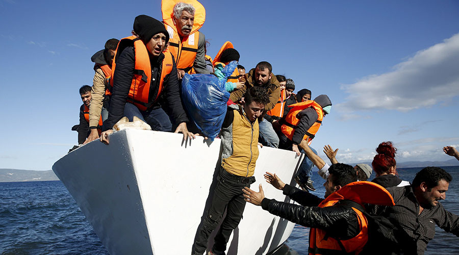 Rescuing refugees from drowning will be ‘criminalized’ under new EU law – activists