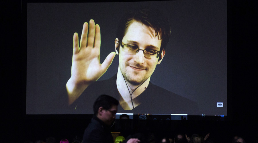 Denmark officially confirms US plane was in Copenhagen in June 2013 to fly Snowden to America