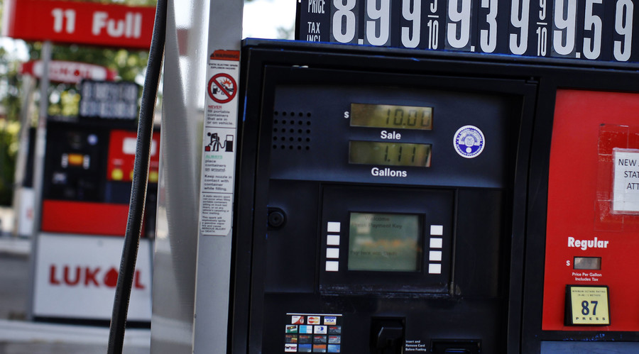 Lukoil sells petrol stations in Eastern Europe