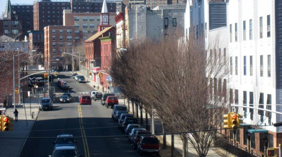 NYPD officers patrolling public housing complex shot at, suspect commits suicide
