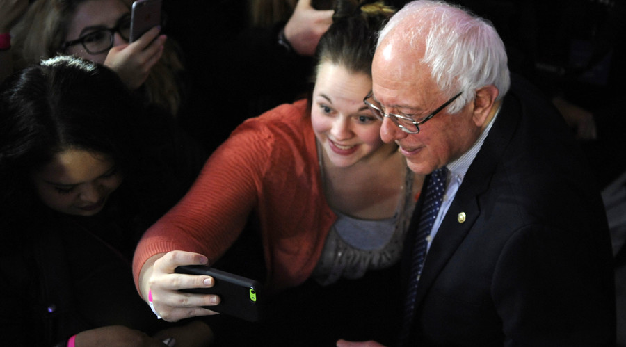 Why youngsters love #FeelTheBern grandfather Sanders?