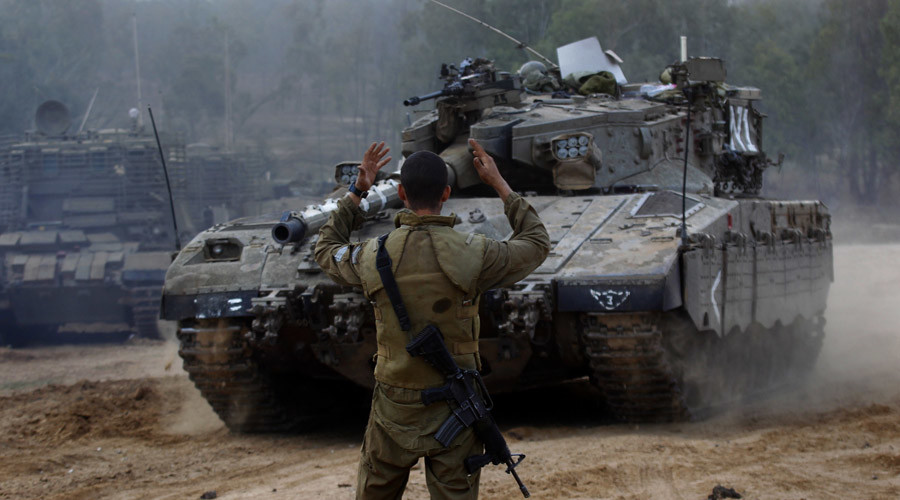 IDF demands popular Israeli bloggers submit posts to censor
