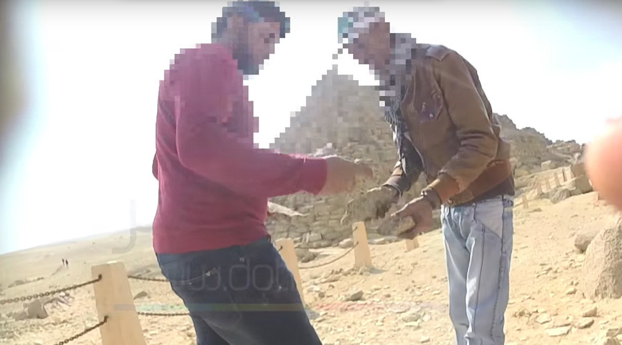 Literally, a pyramid scheme: Giza thieves caught selling ancient stones