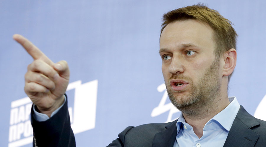 Navalny wants to sue Putin over alleged conflict of interests