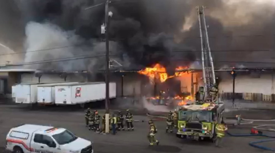 Massive depot fire in New Jersey (PHOTOS, VIDEO)