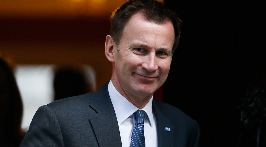 Jeremy Hunt ‘vote of no confidence’ petition growing rapidly in junior doctors dispute