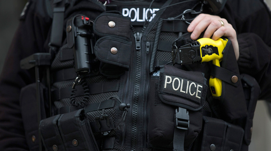 UN tells UK to ban police Taser use on children – report