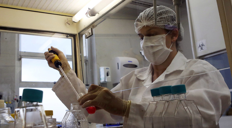 Bigger than Ebola? Zika virus genome mapped amid new warning