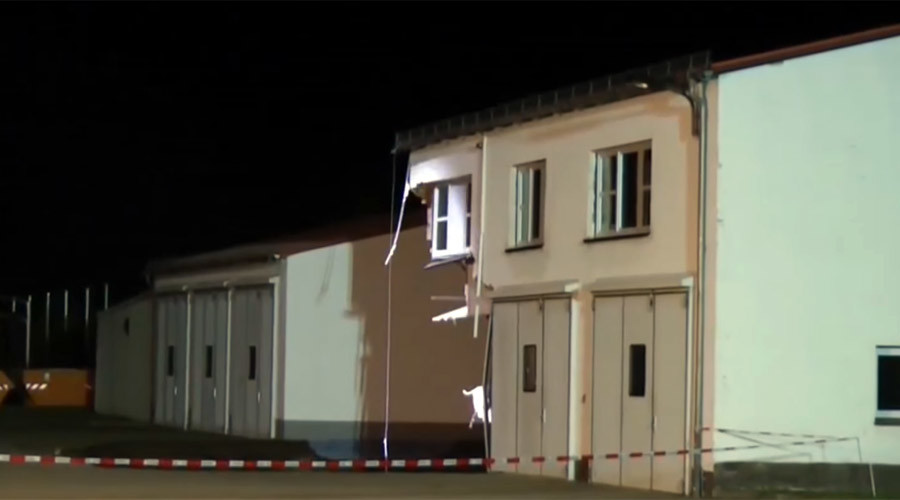 50m deep sinkhole swallows building in Germany (VIDEO)