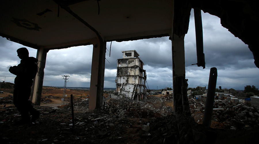 'Netanyahu's government is pressuring media institutions'