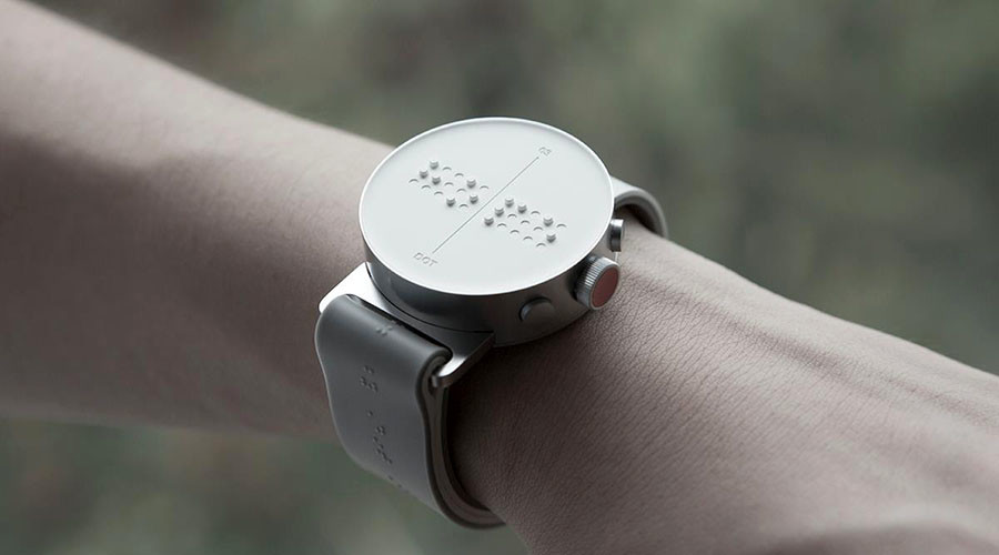 15 min phone charge, smart toothbrush, & Braille watch - Day 2 at Mobile World Congress #MWC
