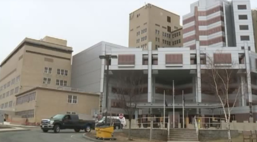 On-call US nurse charged over downing casino beers then preparing patient for surgery