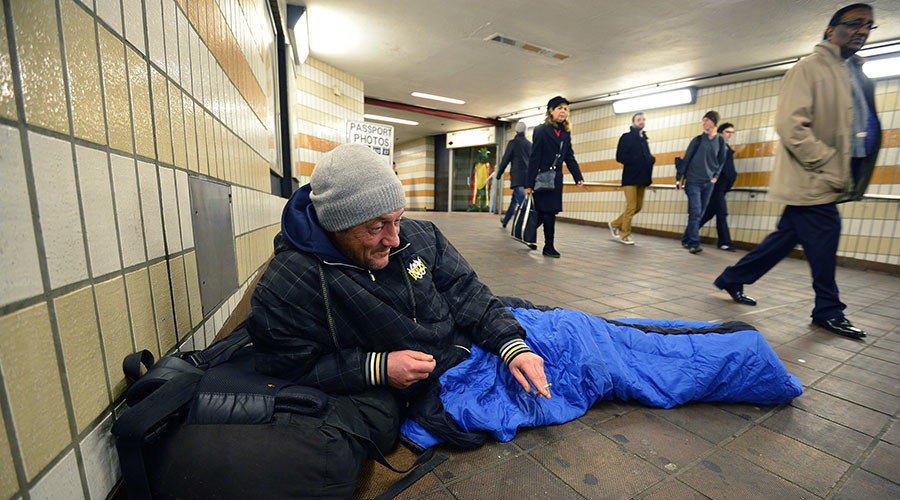 Homeless Britain: Numbers sleeping rough rocket by almost a third in one year