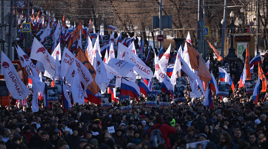 1 year since murder: March to commemorate Boris Nemtsov draws thousands in Moscow (PHOTOS, VIDEO)