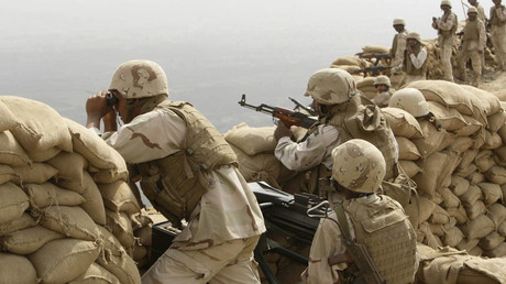 Saudi soldiers © Fahad Shadeed