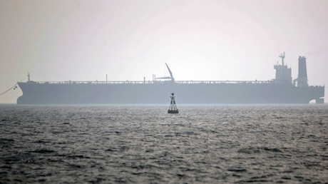 Archive photo: an oil tanker loads gas in Assaluyeh seaport at the Persian Gulf, 1,400 km (870 miles) south of Tehran. © Morteza Nikoubazl