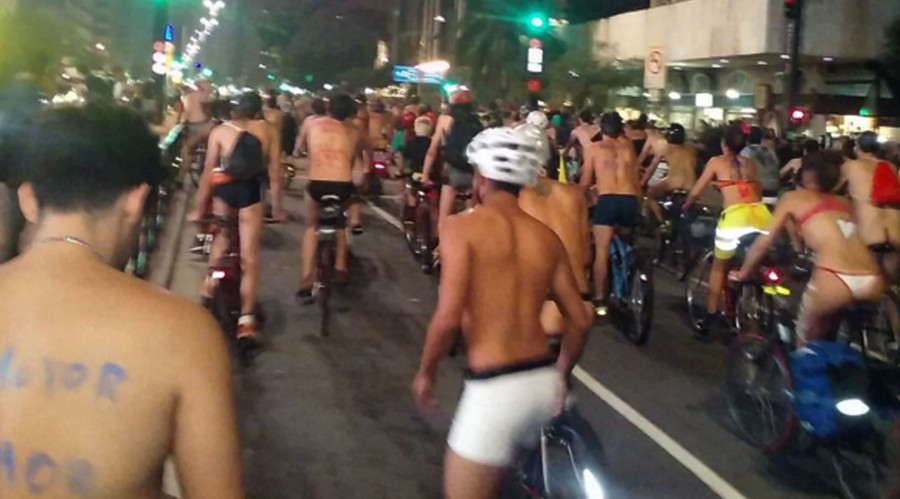 'Now you see me': Naked bike parade attracts hundreds in Brazil (PHOTOS)