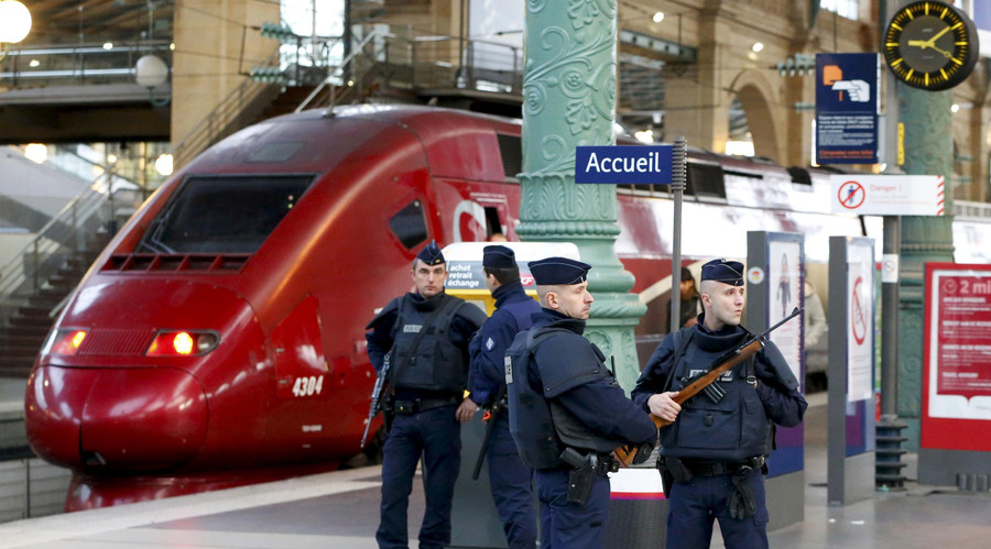 Police hunt pair of French schoolgirls feared bound for Syria to join ISIS