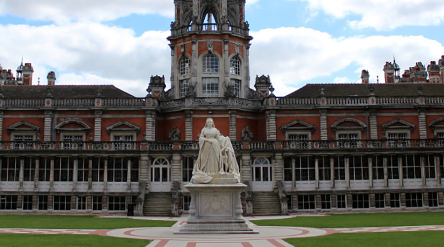 Union denies students demanded removal of 'colonial' Queen Victoria statue