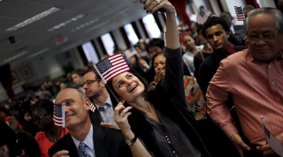 Nearly 1 in 5 US residents a foreign-born immigrant or 'anchor baby' - study
