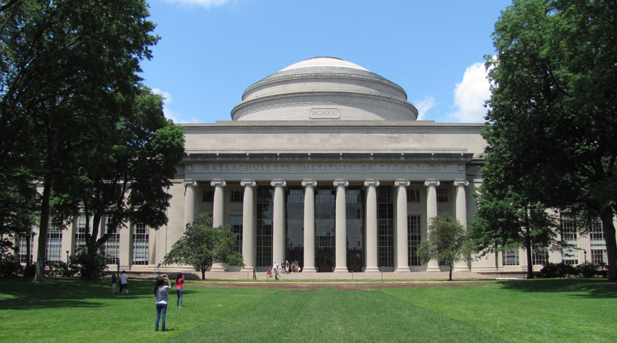 MIT’s new quantum computer could render today’s encryption useless