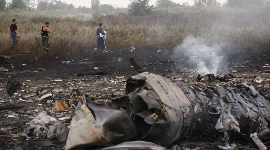 Dutch call for more transparency in MH17 probe as police briefs victims’ relatives (RT EXCLUSIVE)