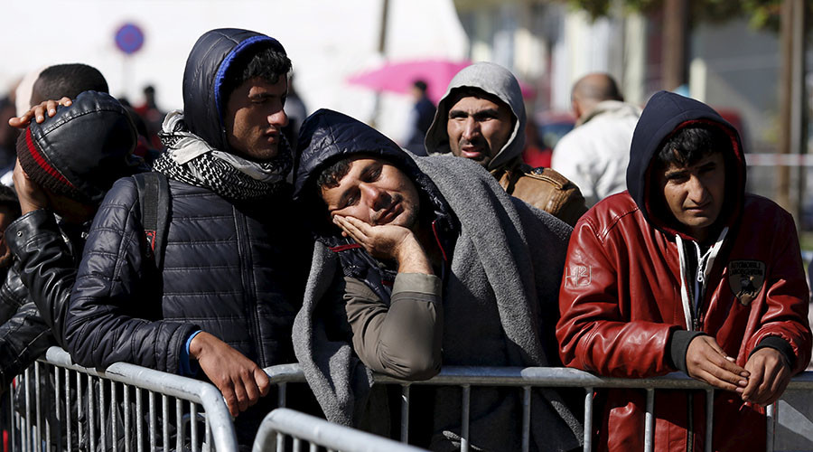 Balkan route shutting down fast for refugees as Slovenia, Croatia close borders for transit