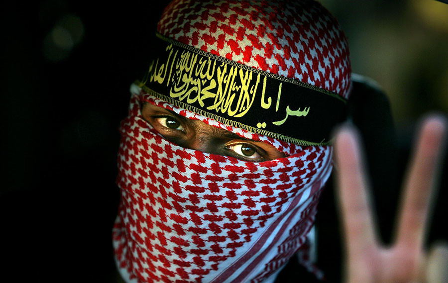V for verification: Measuring 'victory' signs may be new way to identify terrorists, study says