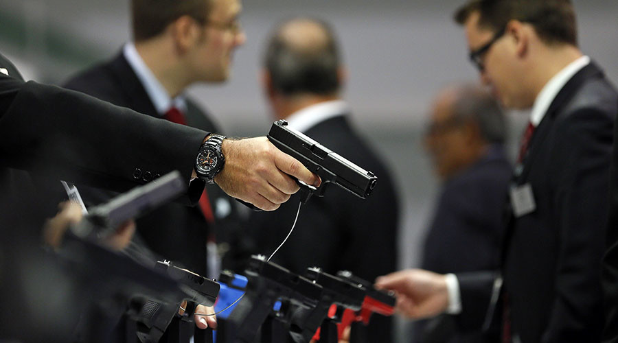 Home Office protest targets ‘secret arms fair’ & human rights abusers