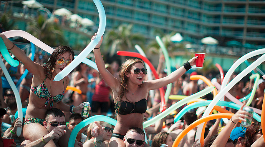 Virus gone wild: Spring breakers could cause Zika outbreak, health officials warn