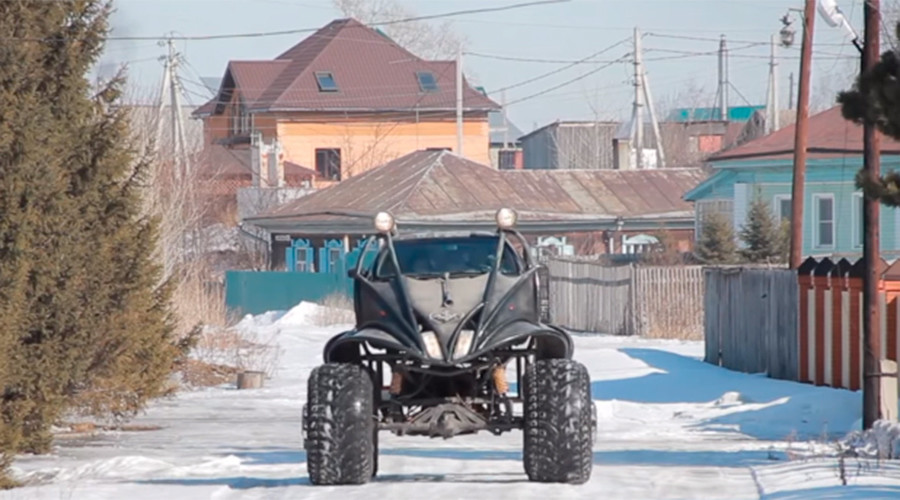 Monster Batmobile: Russian ‘Frankencar’ is a Nissan on steroids (VIDEO)