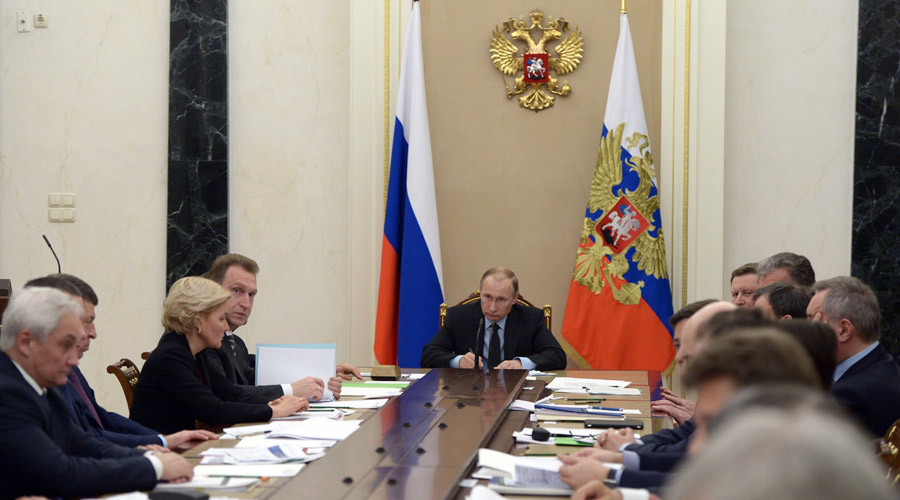 ‘Delayed reaction:’ Putin blasts Russian sport authorities for Meldonium scandal