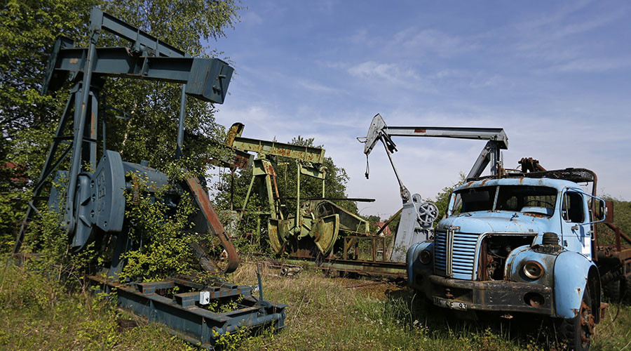 Running on empty: Russia has less than three decades of oil remaining
