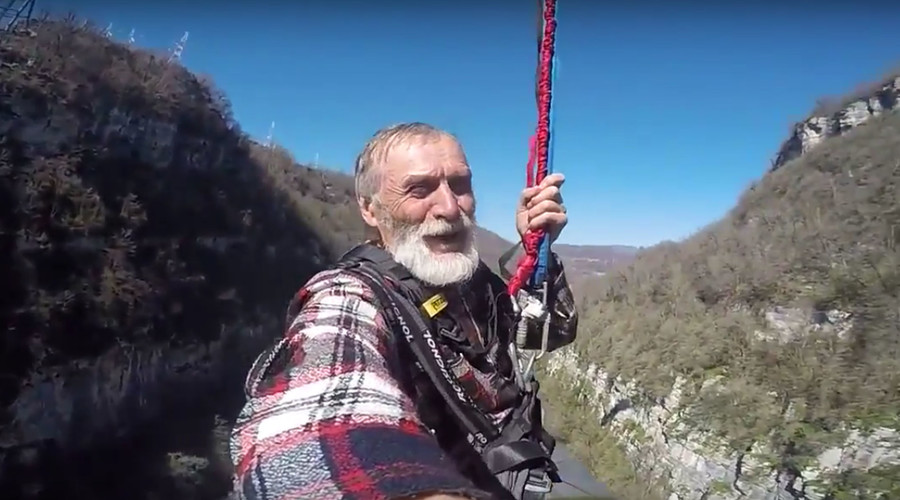 75yo Grandpa's 200-meter bungee jump in Sochi (VIDEO)