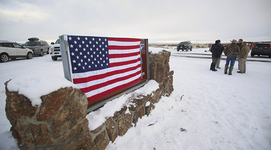 ‘Bundy gang’ member arrested for threatening to shoot federal cops