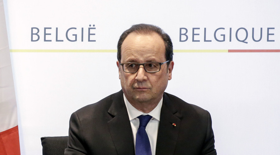 'Many more Paris attack accomplices still at large' after Abdelsam's arrest, Hollande says