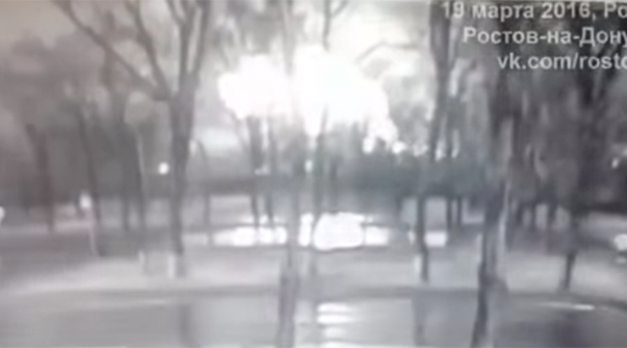 Boeing-737 crash: Moment Flydubai jet goes down caught on CCTV (VIDEO)