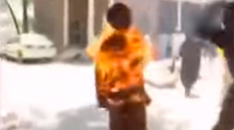 Man combusts into human torch (GRAPHIC VIDEO)