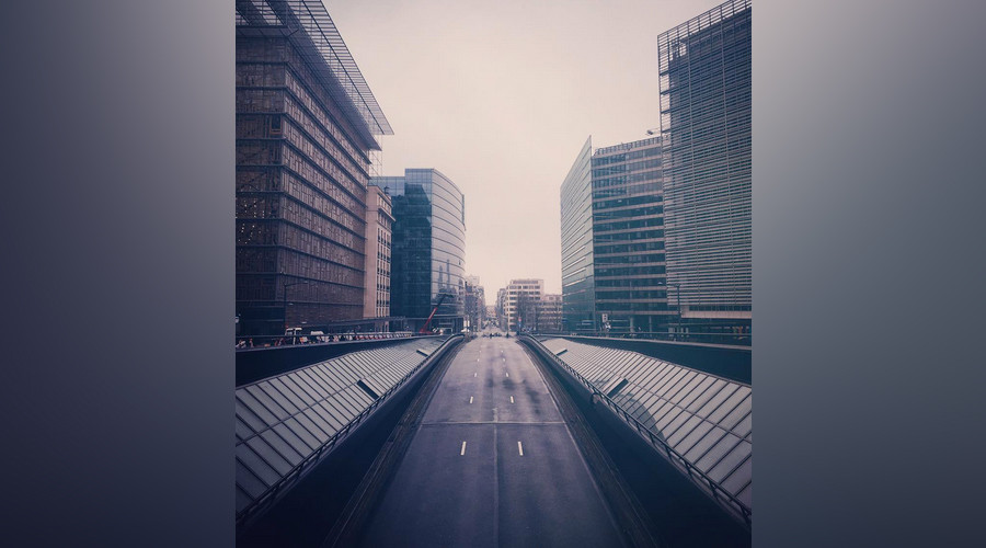 Brussels resembles post-apocalyptic ghost town as people stay off streets (PHOTOS)