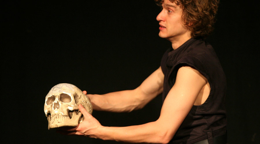 Alas, poor William! Shakespeare's skull missing from grave, likely stolen