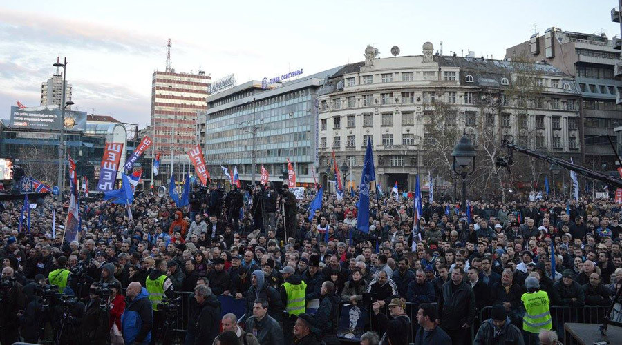 Serbian radicals protest in Belgrade against NATO, Karadzic’s 40-yr sentence (PHOTOS, VIDEOS)