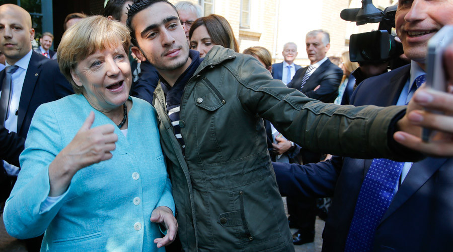 'Behind every refugee to Europe stands an arms dealer and a killing government'