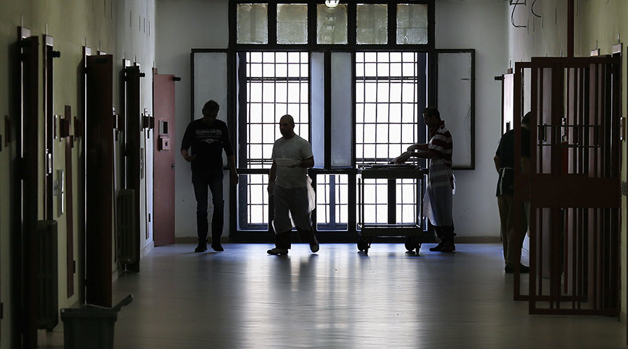 Communities, not crime: Attorney General recommends less jail time, more community service