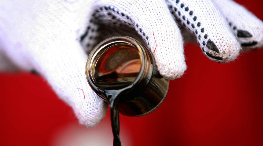 Investigation launched after oil spills into Louisiana waterway – Coast Guard