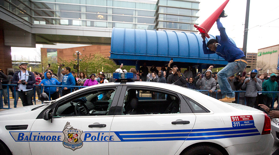 Baltimore 'broken windows' protester catches sentencing break