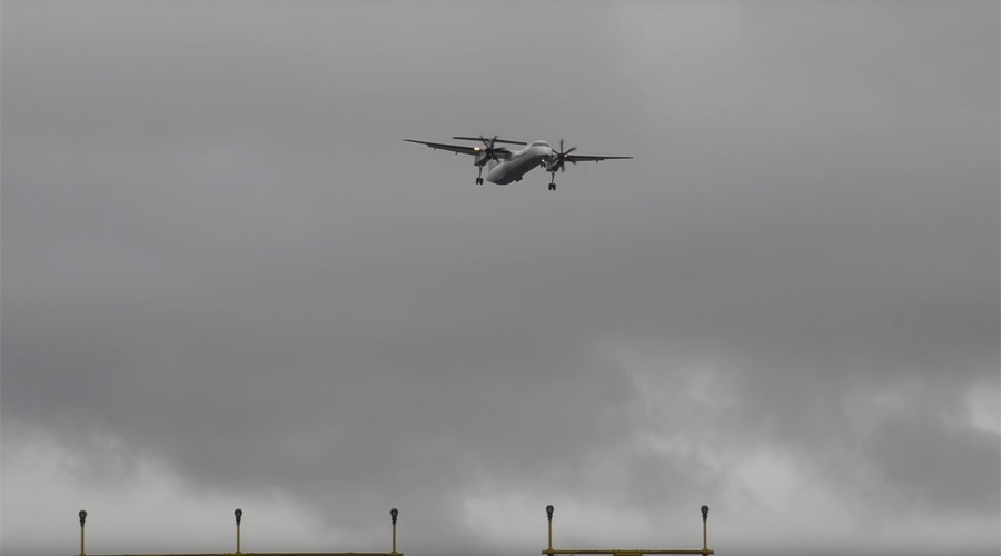 Seconds from disaster: Heroic pilot holds nerve for epic landing in teeth of #StormKatie (VIDEO)