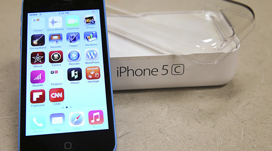 Apple under pressure to find flaw used by FBI to crack iPhone without them