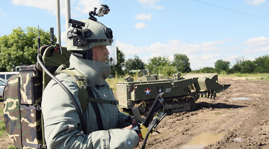 Russia's mine-clearing Uran-6 robots to help get rid of hidden explosives in Palmyra (VIDEOS)